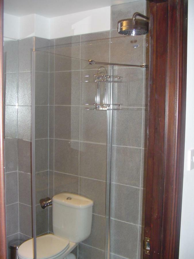 Aaron Glen Apartments エディンバラ エクステリア 写真